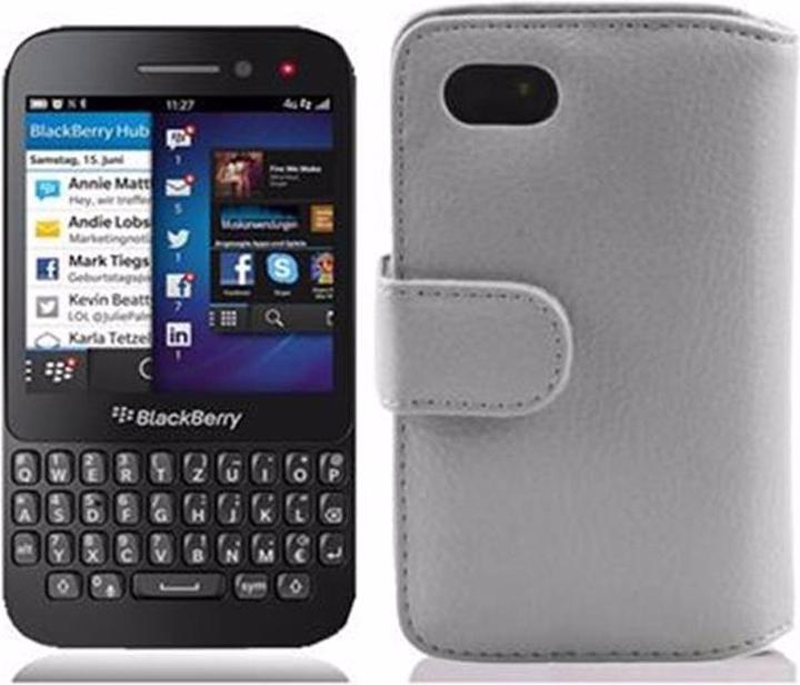 Actual product image Cadorabo Book with structure cover (Blackberry Q5)