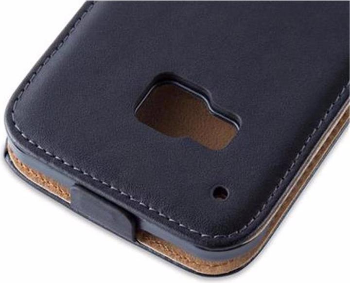 Actual product image Cadorabo Flip Smooth Cover (HTC One M9)