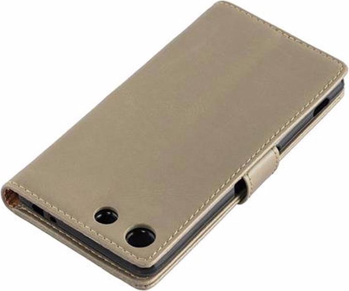 Actual product image Cadorabo Book Luxury Cover (Sony Xperia M5)