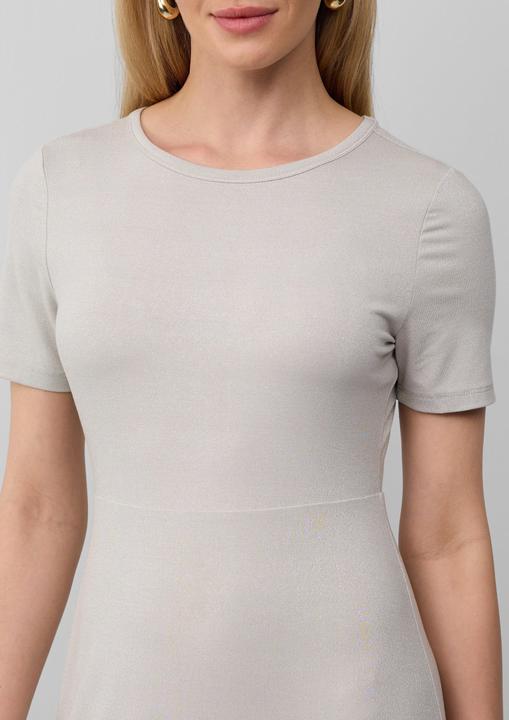 Image du produit S.Oliver Kleid Tailliertes Midikleid aus Viskosemix aus Glitzergarn (44)