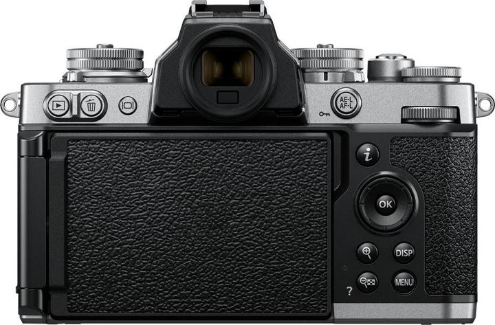 Productafbeelding Nikon Z fc zilver + Nikkor Z 28mm SL (28 mm, 20.90 Mpx, DX)