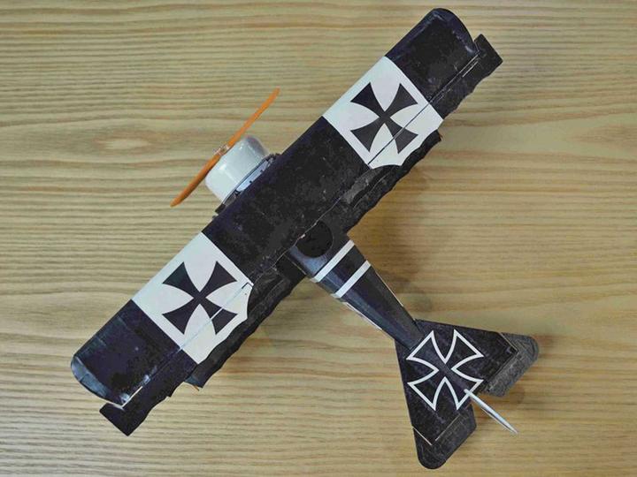 Actual product image Pichler Fokker DR. 1 350mm triplane kit (Multi motor)