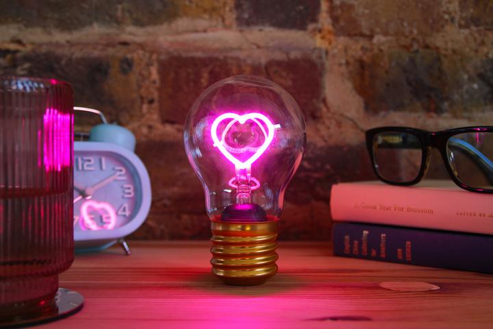 Actual product image Suck UK Light bulb heart