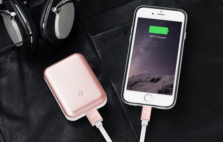 Actual product image Just Mobile AluCable Flat (1.20 m)