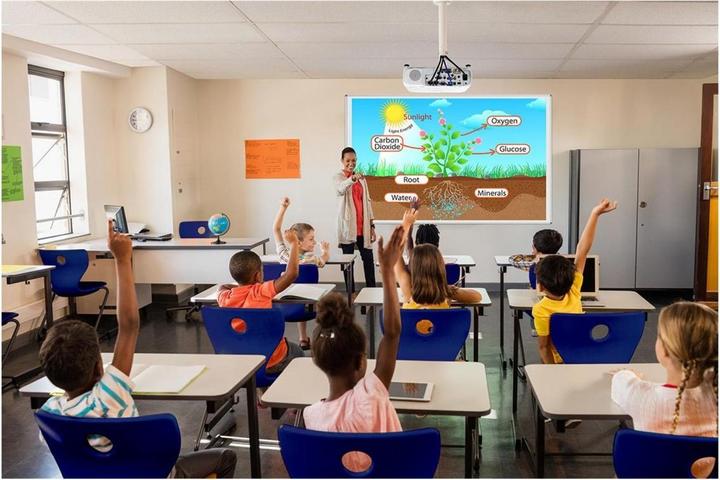 Productafbeelding Epson EB-992F (Volledige HD, 4000 lm, 1.32 - 2.14:1)