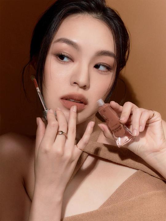 Actual product image Muzigae Mansion Objet Lip Stain Unique Paint Tube Design Velvet Matte Tint Long-Lasting
