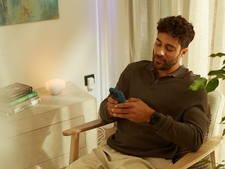 Produktbild Philips Hue Secure (Kabellos)