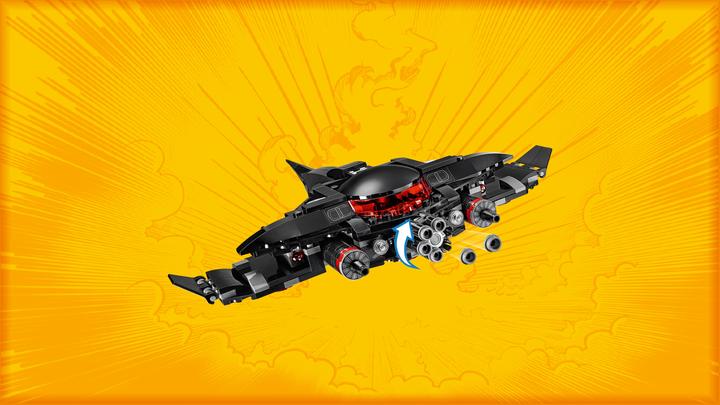 Actual product image LEGO DC Super Heroes Aquaman Attack by Black Manta (76095)