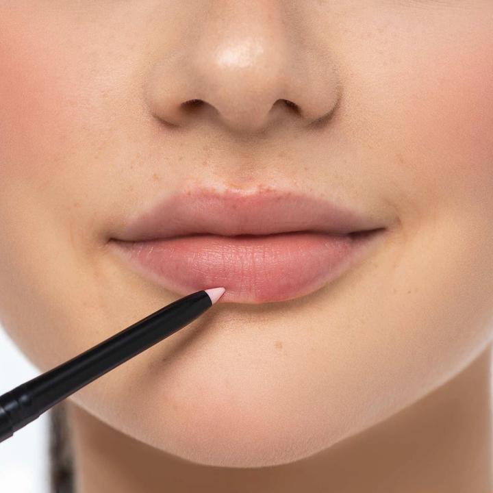 Actual product image Artdeco Invisible Lip Contour (Transparent)
