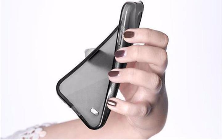 Actual product image Cadorabo TPU Ultra Slim AIR Cover (Apple iPhone 6 Plus)