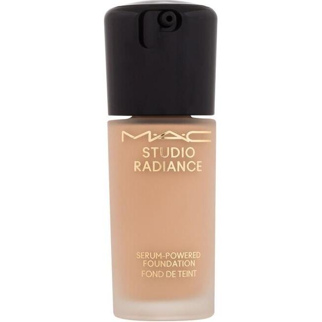 MAC Cosmetics, Foundation, M.A.C. Studio Rad Serum Pow Fond de Teint NC15 (NC15)