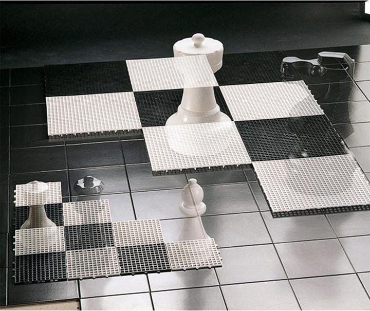 Produktbild Rolly Toys Grosses Schachfeld