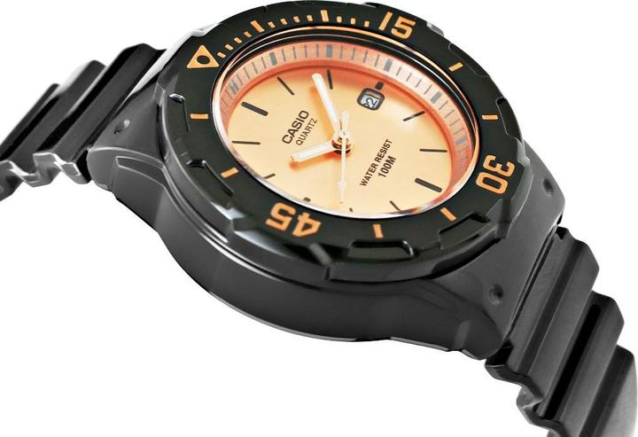Produktbild Casio LRW-200H-9E2VDF
