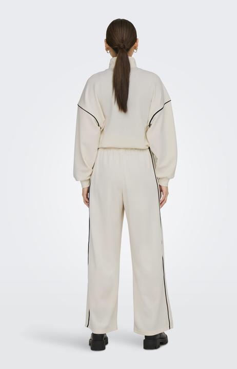 Actual product image Only ONLLETT Normal geschnitten Hose mit weitem Beinschnitt Hose mit weitem Beinschnitt (L)