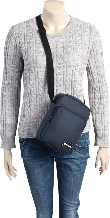 Actual product image Bench Hydro shoulder bag