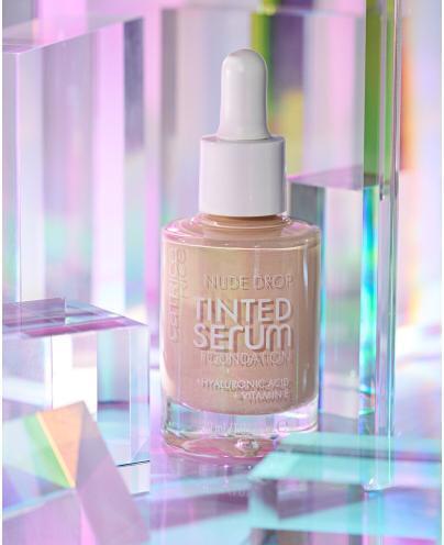 Produktbild Catrice Nude Drop Tinted Serum Foundation (040N)