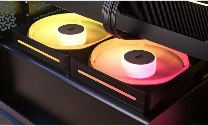 Productafbeelding Corsair iCUE LINK LX120-R Reverse Fan (120 mm, 1x)