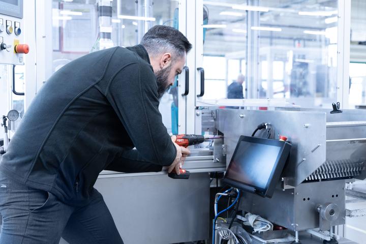 Image du produit Wiha Steckschlüssel Set 6-tlg. magnetisch | farbcodiert | 5,5–13 mm | 150 mm extra lang | bis 79 Nm | ¼″ (5,5 mm, 13 mm)