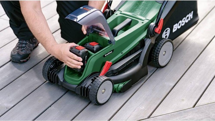 Image du produit Bosch Home & Garden UniversalRotak 2x18V-37-550 (Fonctionnement sur batterie)