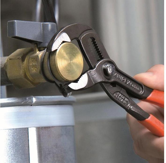 Produktbild Knipex Wasserpumpenzange Cobra® L.180mm Spann-W.42mm BK grau atram. pol. Griffe 2Komp.-Hüllen Mehrkompon... (180 mm)