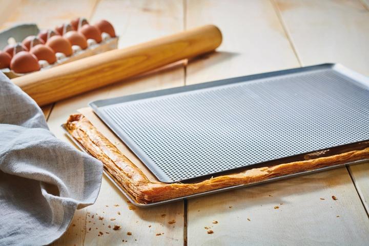 Actual product image de Buyer Perforated sheet