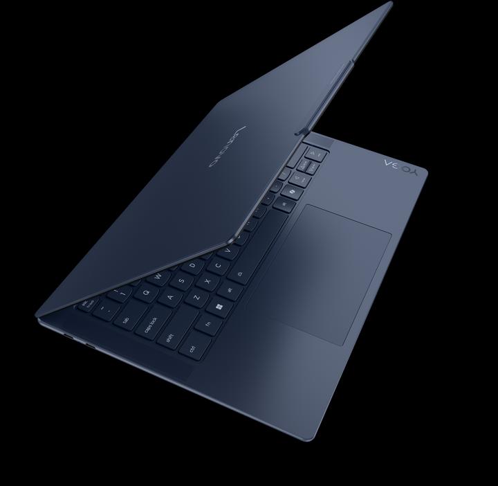 Produktbild Lenovo Yoga Slim 7 (14.50", Snapdragon X Plus X1P-64-100, 16 GB, 512 GB, DE)