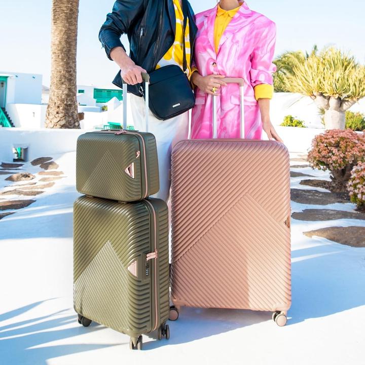 Actual product image Wittchen Reiskoffer 4-Piece Set with Spinner Wheels, TSA Lock, and Telescopic Handle