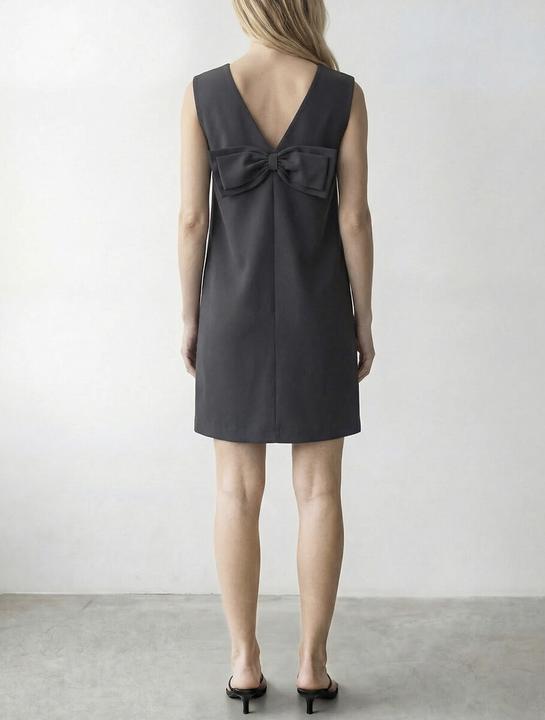 Image du produit Vila Kurzes Kleid mit V-Ausschnitt (32, 34)