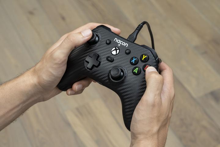 Image du produit Nacon Gaming Contrôleur EVOL-X Pro (PC)