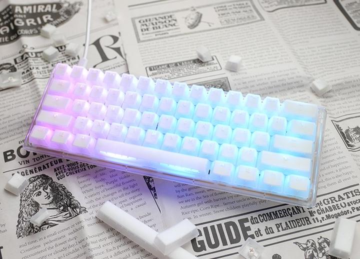 Produktbild Ducky One 3 Aura (DE, Kabelgebunden)