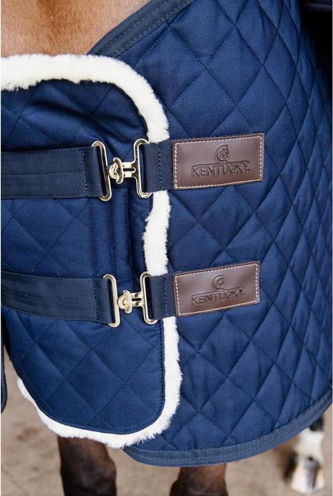 Produktbild Kentucky Horsewear Brust Verlängerer quilted Sheepskin 2 Verschlüsse