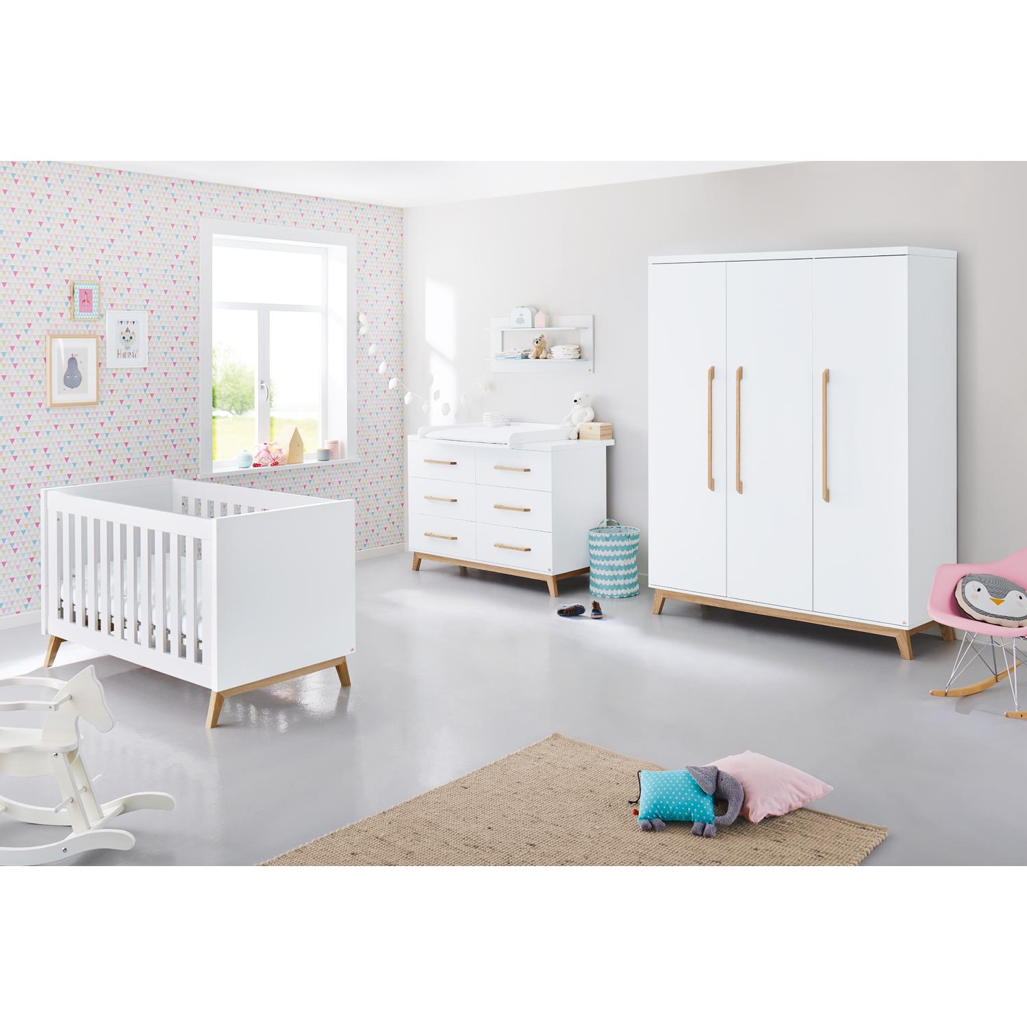 Pinolino, Komplett-Babyzimmer, Riva extrabreit (Babybett, Wickelkommode, Kinderkleiderschrank)
