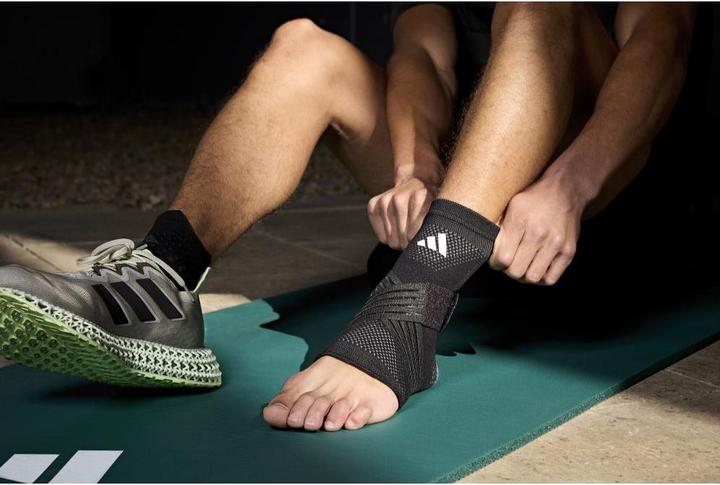 Produktbild Adidas Knöchelbandage (M)