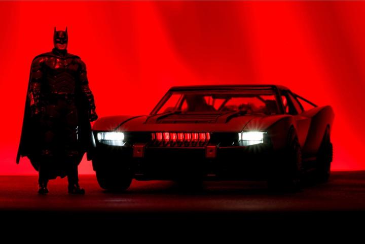 Immagine prodotto Jada Batman Batmobile 2022