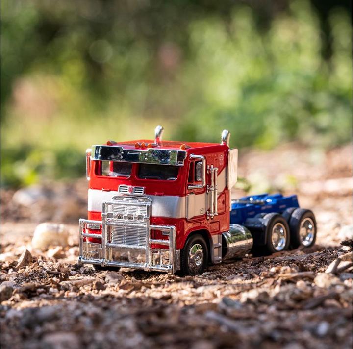 Actual product image Jada Transformers T7 Optimus Prime Truck 1:32