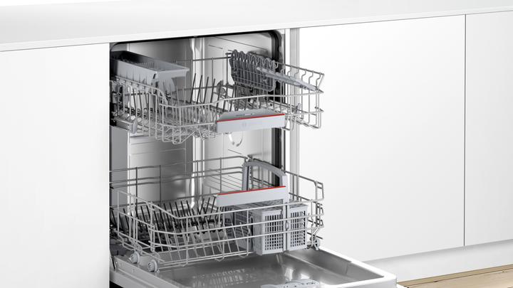 Actual product image Bosch Hausgeräte Series 4 SMV4HAX19E Dishwasher Total Concealed 13 place settings D