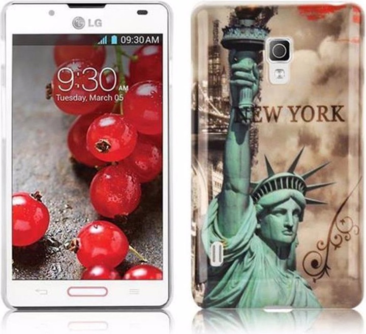 NEW YORK - STATUE OF LIBERTY