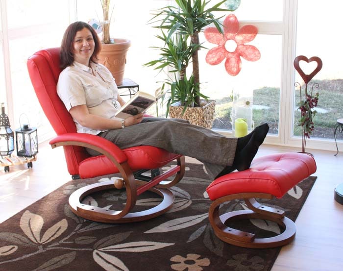 Produktbild Swisshandel24 Fernsehsessel Relaxsessel Sessel, Kunstleder, mit Hocker - rot
