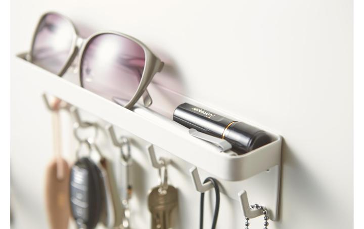 Actual product image Yamazaki Magnetic key rack with SMART shelf