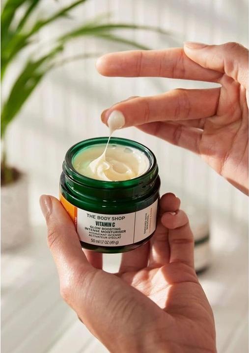 Produktbild The Body Shop Vitamin C Glow Boosting Moisturizer (50 ml)