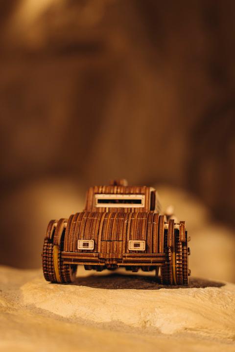 Immagine prodotto Wood Trick Auto apocalittica - Kit in legno 3D