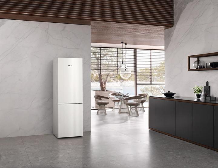 Produktbild Miele KFN 4374 ED (326 l)