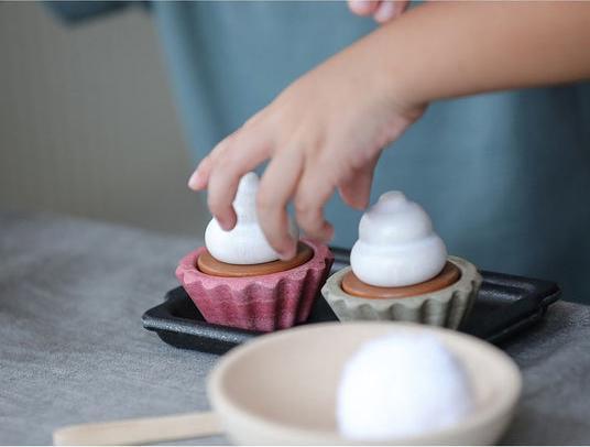 Produktbild Plantoys Cupcake Set