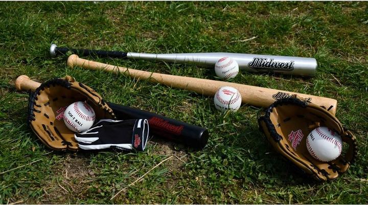 Produktbild Midwest Baseball Glove & Ball -