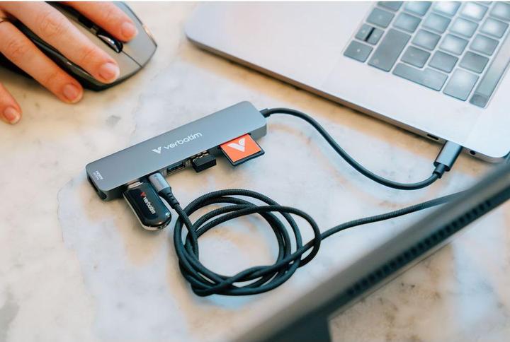 Produktbild Verbatim Essentials Multiport (USB-C, 7 Ports)
