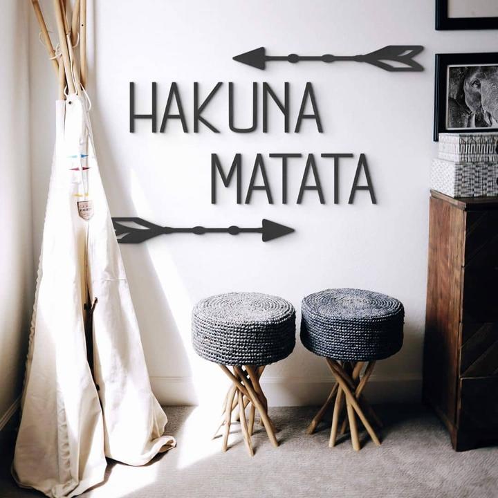 Produktbild Trenddeko Hakuna Matata mit Pfeilen