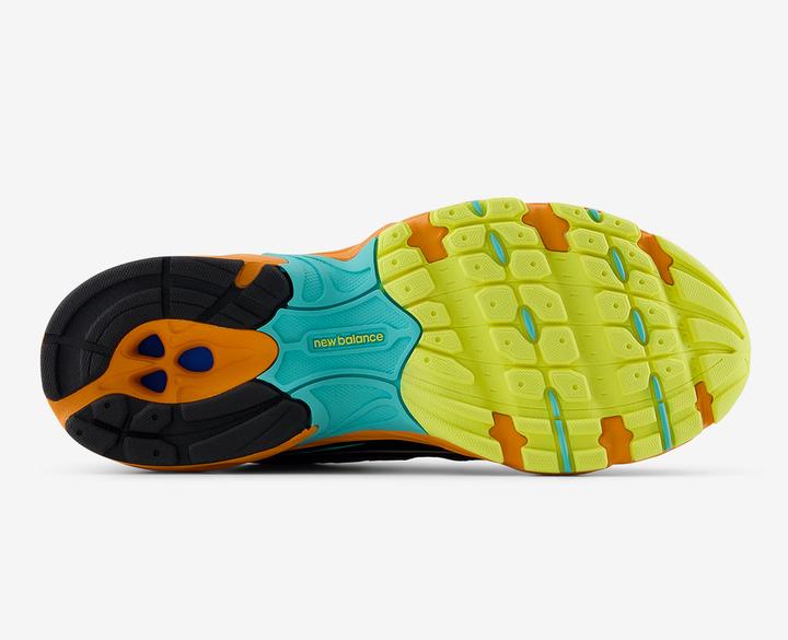 Image du produit New Balance U740MC2 (38)