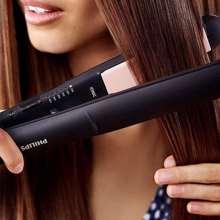 Actual product image Philips ThermoProtect Hair Straightener BHS37800