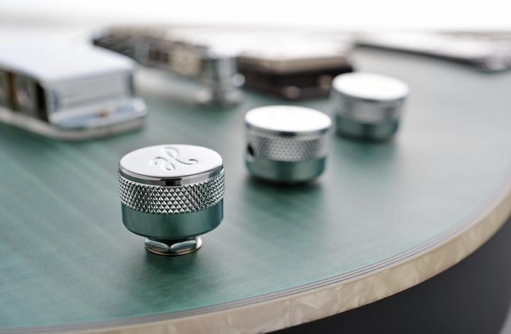 Produktbild Hagstrom E-Gitarre, Ultra Max, Fall Sky Satin (E-Gitarre)