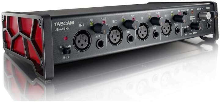 Produktbild Tascam US-4x4HR (USB)